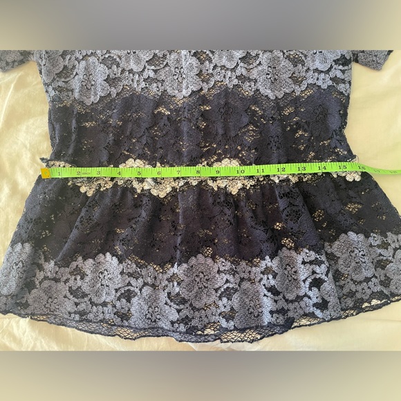 Anthro Lace Peplum Top - Picture 4 of 7
